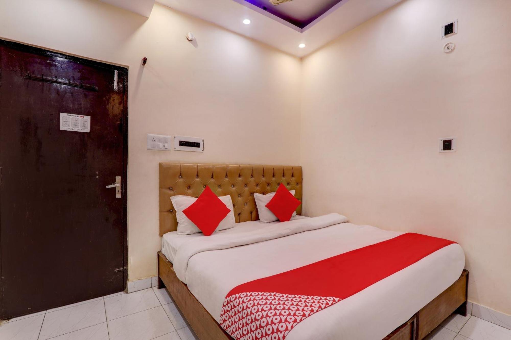 Hotel O Moon Palace Near Sahara Ganj Mall Lucknow Esterno foto